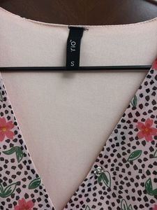Wore Once, Cute Dress, With Attached Belt N A Zip