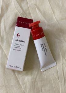 GLOSSIER BLUSH