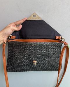 Premium Quality Envelope Straw Sling Bag