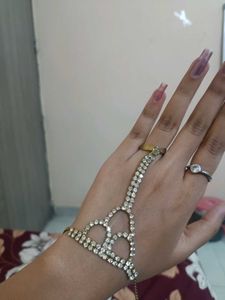 Hathphool