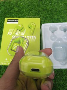 Ultrapods Max Airbuds