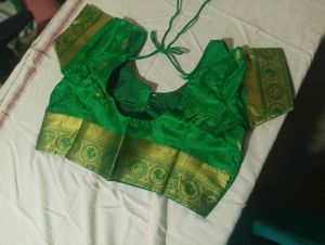 Green Paisley Saree &amp; Blouse Set