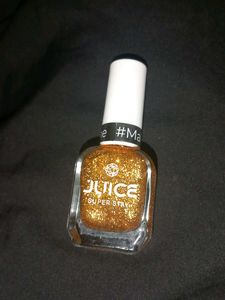 Golden Colour Nail Polish 💅🏻