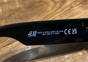H&amp;M Black Retro Sunglasses