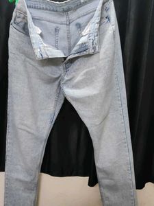Light Wash Jeans