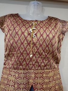 Royal Navel Slit Long Kurta With Dupatta