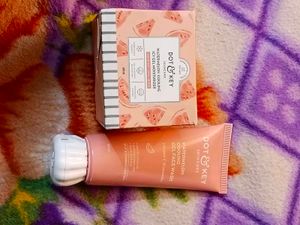 Dot &amp; Key Watermelon Cooling ICY Gel Face Wash+ Mo