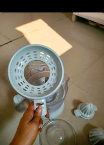 Croma Juicer