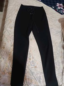 black high waist pant