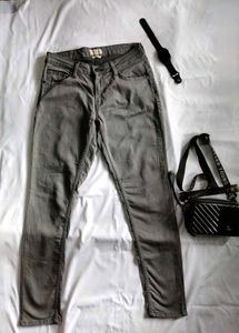 Grey Denim Jeans👁️