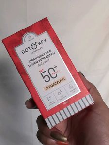 Dot & Key Tinted Sunscreen