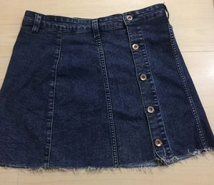 zudio denim short skirt.