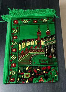 Green Muslim Prayer Rug