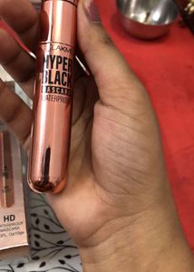 Lakme Hyper Black Mascara