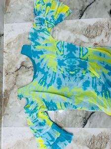 women /girls kurti with tie dye print