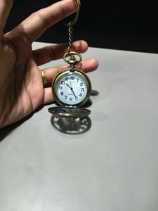 Vintage Rose clock Keychain