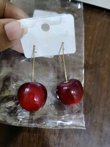 Cherry/Plum Earring