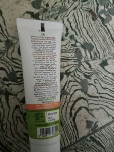 Mamaearth Vitamin C Daily Glow Face Cream