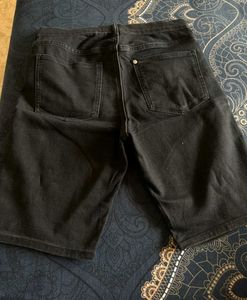 H&amp;M Black Denim Shorts