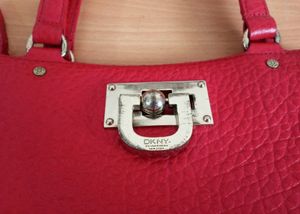 Authentic DKNY Stylish Bag