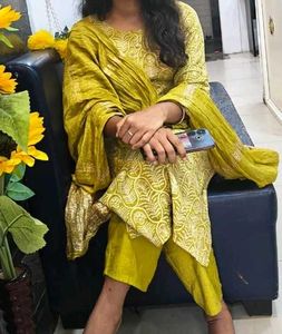 Elegant Yellow Kurta Set