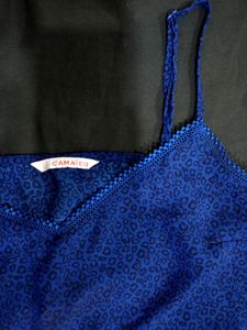 Blue One Strip Crop Top For Girls!