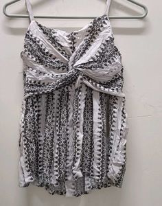 Twist Front Tank