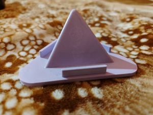 Pyramid Stand Mobile Holder Piech Colour