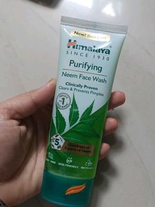 Himalaya Purifying Neem Face Wash