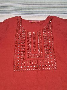 A Maroon Kurti