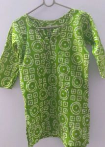 Short Kurti