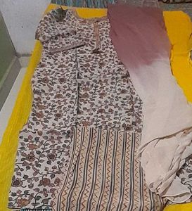 Floral Print Kurti Set