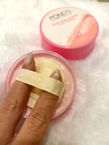 Ponds Natural Glow Face Powder