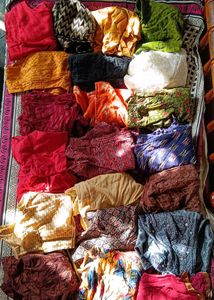 21 Women&#39;s Blouses