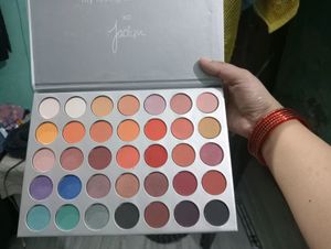 Eyeshadow Palette