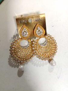 Gold &amp; Silver Stones Beautiful Neckpiece For Women