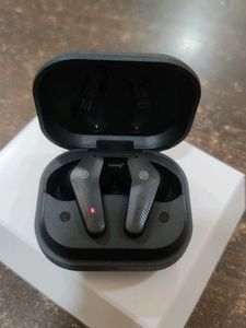 Noise Truly Wireless Earbuds - Carbon Black