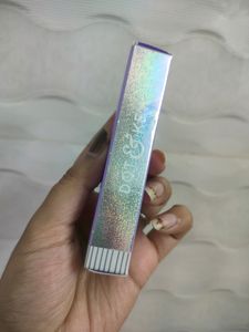 Dot &amp; Key Glitter Bomb Lip Balm Vit E &amp; C SPF 30