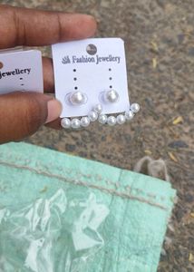 Pearl &amp; Crystal Earrings Pack Of 1 Korean Studs