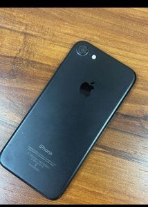 iPhone 7 - Black - Good Condition