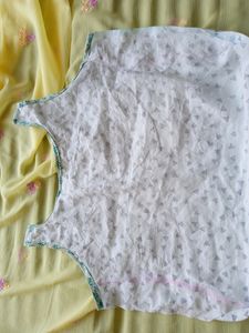 Voat  Neck Kurti