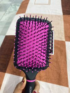 Delight Paddle Hair Brush 🩷🖤