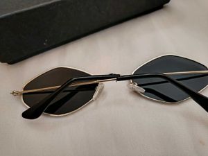Trendy Deepika Padukone Goggles