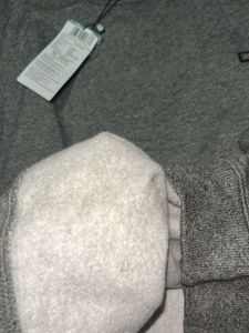 ARROW Branded L size sweat shirt
