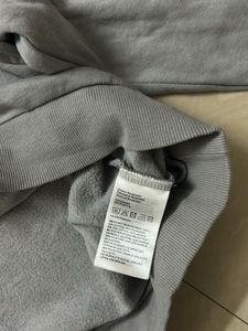 h&amp;m grey sweatshirt size L