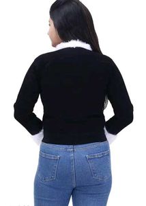 You will get 2 colors in this jacket