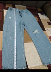 Distressed Wide-Leg Jeans Women