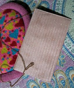 Saolain Style Pink Clutch