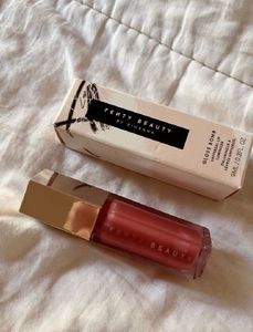 FENTY BEAUTY LIPGLOSS