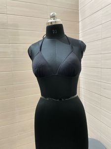 H&M Pintresty 🌸Black Bikini Top